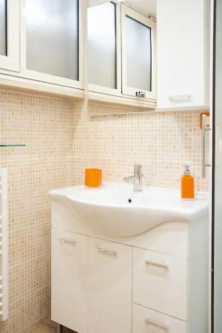 Locazione Turistica- Maxxi Loft Apartment Rome Italy